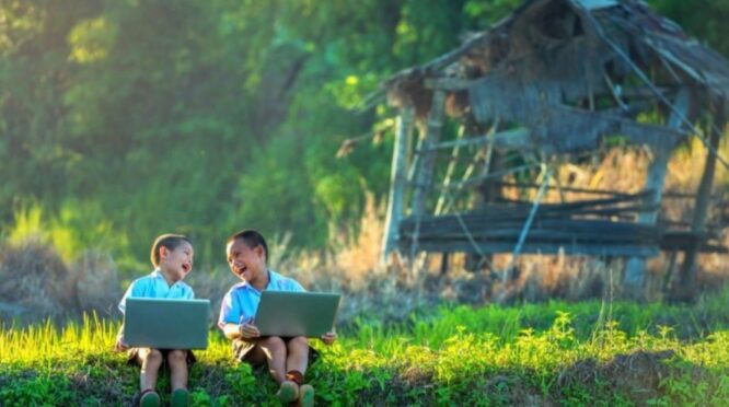 Pastikan Dukungan Digital Sekolah Rakyat, Kemkomdigi Siapkan Internet di Wilayah 3T 1