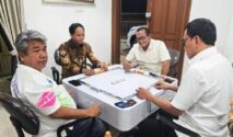 Viral, Menhut Raja Juli Main Domino Dengan Tersangka Pembalak Liar Domino
