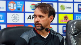Mauricio Souza Ungkap Penyebab Timnya Kalah Dari Psm Makassar Pelatih Anyar Persija Jakarta Mauricio Souza Foto Diambil Qy S1Nl