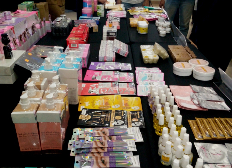 Dalih Berobat Ke Luar Negeri, Influencer Penjual Kosmetik Ilegal Belum Diperiksa 1000324064