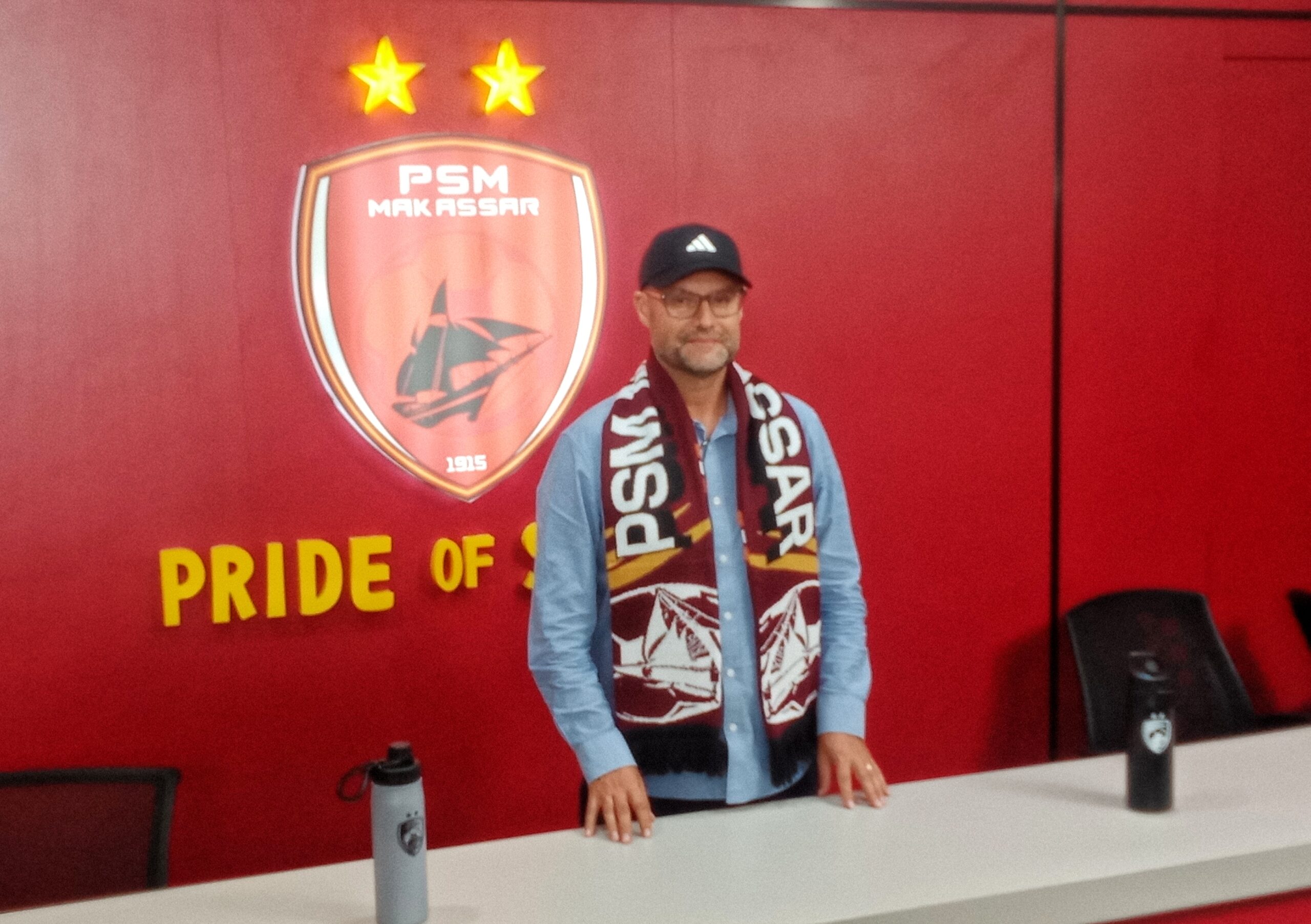 Pelatih Psm Makassar Tomas Trucha Puji Liga Indonesia Img 20251028 213001 Scaled