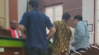 Tahap Mediasi Berlangsung Di Pengadilan Negeri Makassar Atas Gugatan Cv Solusi Klik Terhadap Ppk Dan Rektor Unhas, Pada Rabu (8/10/2025).