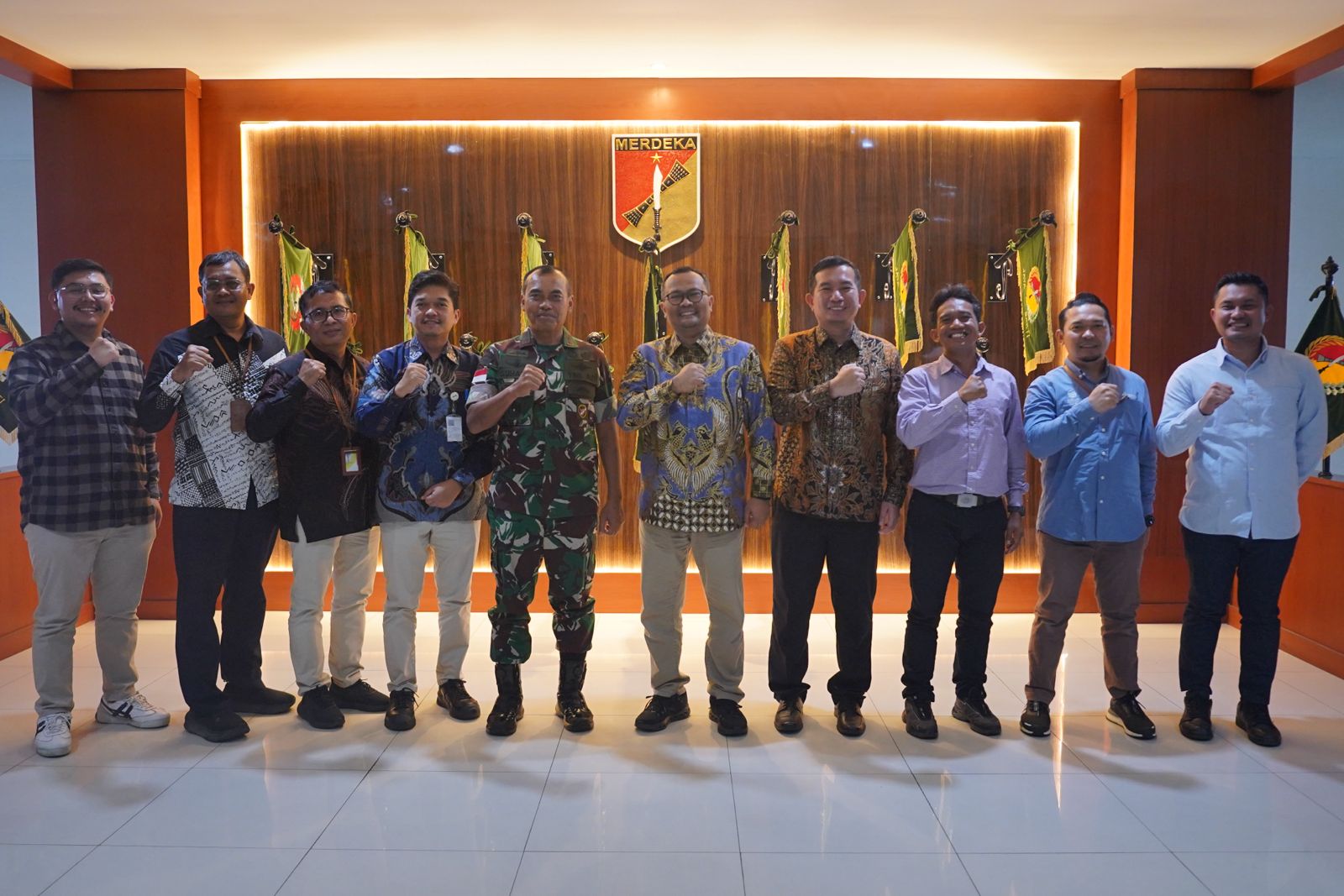 Sinergi Ketahanan Energi Di Sulawesi Utara, Kodam Xiii/Merdeka Jamin Kelancaran Distribusi Bbm Whatsapp Image 2025 10 28 At 10.24.26 3Dca8Db3