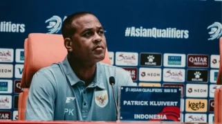 Patrick Kluivert 1 08102025 101942