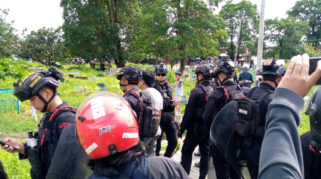 Dua Kompi Brimob Dan Satu Kompi Dalmas Samapta Diterjunkan Ke Kecamatan Tallo Mengantisipasi Tawuran Susulan. (Foto: Rastranews/Regent)