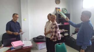 Tim Penyidik Tipidsus Kejati Sulsel Melanjutkan Penyidikan Kasus Dugaan Korupsi Pengadaan Bibit Nanas Senilai Rp60 Miliar Hingga Ke Kabupaten Subang, Jawa Barat, Kamis (27/11/2025). (Dok. Kejati Sulsel)