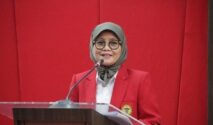 Dekan Fakultas Hukum Unhas Prof Farida Patittingi1