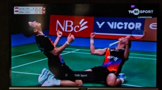 Pasangan Junior, Raymond Indra/Nikolaus Joaquin, Tampil Tanpa Gentar Dan Berhasil Mempermalukan Seniornya, Fajar Alfian/Muhammad Shohibul Fikri, Dalam Pertarungan Rubber Game Yang Sarat Drama, Minggu (23/11/2025).