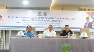 Pemkab Jeneponto Menggelar Pelatihan Bidang Ketahanan Pangan Dan Pengelolaan Usaha Pertanian Berkelanjutan Yang Mengusung Tema “Penguatan Peran Bumdes Sebagai Penggerak Ekonomi Dan Pemberdayaan Masyarakat Desa&Quot;, Di Aerotel Smile Losari, Kota Makassar, 12-14 November 2025.