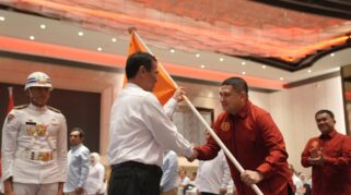 Wali Kota Makassar Munafri Arifuddin Resmi Mengemban Amanah Baru Sebagai Ketua Ikatan Keluarga Alumni (Ika) Fakultas Hukum Universitas Hasanuddin (Unhas) Periode 2025–2029.