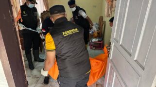 Seorang Perempuan Lanjut Usia Ditemukan Meninggal Dunia Di Dalam Rumahnya Di Jl. Andi Tonro 2, S Takap 2 No. 4, Kelurahan Pa'Baeng-Baeng, Kecamatan Tamalate, Makassar, Jumat (14/11/2025) Pagi.