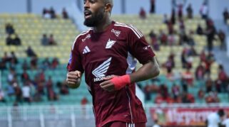 Striker Psm Makassar Alex Tanque Dinobatkan Sebagai Playe Of The Week Pekan 13 Super League 2025-2026. Penobatan Itu Tidak Lepas Dari Penampilannya Bersama Juku Eja Saat Melawan Psbs Biak.