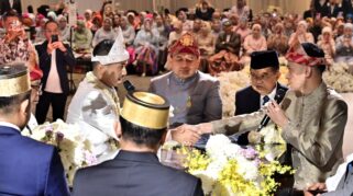 Prosesi Akad Nikah Pasangan Zulfiqar Nur Alamsyah Dan Roida Halilah Falih Ichsan Berlangsung Khidmat Dan Penuh Haru, Di Lotus Ballroom Lt. 2 Hotel Four Points By Sheraton Makassar, Sabtu (22/11/2025).