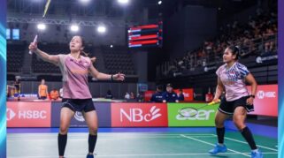 Rachel Rose/Febi Setianingrum Resmi Keluar Sebagai Juara Australian Open 2025 Setelah Melalui Pertarungan Dramatis Tiga Gim Melawan Sesama Wakil Indonesia, Febriana Kusuma/Meilysa Trias Puspita Sari, Pada Final Yang Digelar Di Sydney, Minggu (23/11/2025).