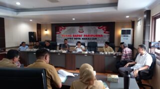 Rencana Pemkot Makassar Menggelar Pemilihan Rt/Rw Serentak Pada 3 Desember 2025 Mendapat Sorotan Tajam. Anggota Komisi A Dprd Kota Makassar, Tri Sulkarnain Ahmad, Mendesak Agar Pelaksanaan Pemilihan Ditunda Karena Dinilai Berpotensi Memicu Gesekan Di Lapangan Akibat Banyaknya Persoalan Teknis Yang Belum Siap.