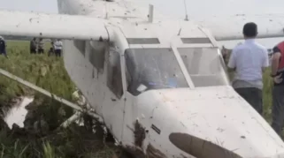 Pesawat Cesna Holopis