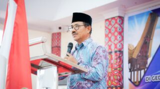 Kepala Dinas Transmigrasi Kota Palopo, Antonius Dengen