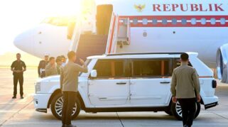 Presiden Lepas Landas Dari Pangkalan Tni Au Halim Perdanakusuma Menuju Bandara Raja Sisingamangaraja Xii, Tapanuli Utara, Sumatera Utara. (Dok. Setneg)
