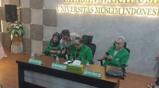 Wali Kota Sibolga, Sumatera Utara (Sumut), Akhmad Syukri Nazry Penarik, Meminta Universitas Muslim Indonesia (Umi) Makassar Menurunkan Tambahan Tim Medis Guna Memperkuat Penanganan Korban Banjir Dan Longsor Di Wilayahnya.