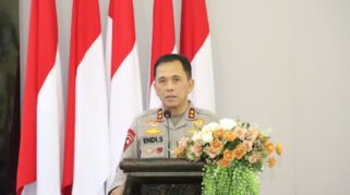 Kapolda Sulawesi Tengah (Sulteng) Irjen Pol Dr. Endi Sutendi, Melaksanakan Kunjungan Kerja (Kunker) Sekaligus Memberikan Arahan Kepada Personel Polres Parigi Moutong (Parimo), Selasa (9/12/2025).