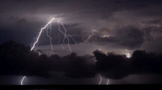 Ilustrasi Hujan Petir. (Int)